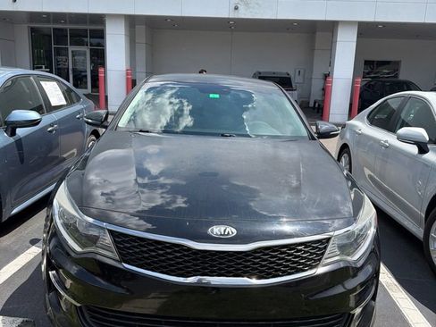 Used 2016 Kia Optima LX FWD image 1