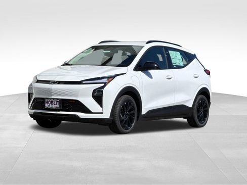 New 2027 Chevrolet Bolt RS FWD image 7