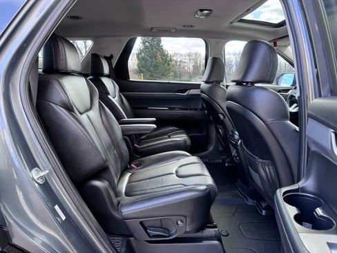 Used 2022 Hyundai Palisade SEL w/ Premium Package image 34