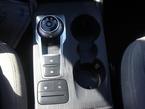 Used 2022 Ford Escape SE FWD image 30