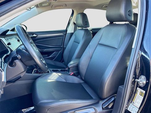 Used 2020 Volkswagen Jetta SEL FWD image 23