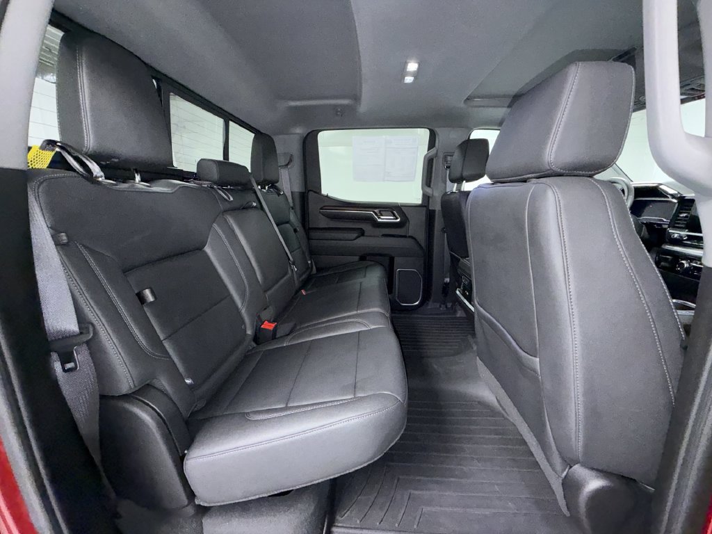 Used 2024 GMC Sierra 1500 SLT w/ SLT Premium Plus Package AWD/4WD image 19