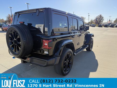 Used 2023 Jeep Wrangler Sahara w/ Cold Weather Group image 7
