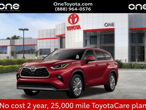New 2026 Toyota Highlander Platinum AWD/4WD image 2