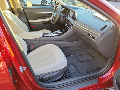 Used 2023 Hyundai Sonata SEL image 16