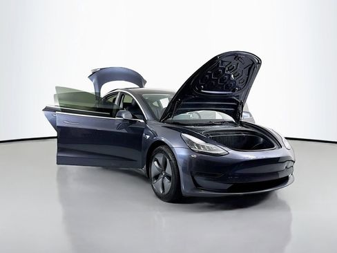 Used 2018 Tesla Model 3 Long Range image 29