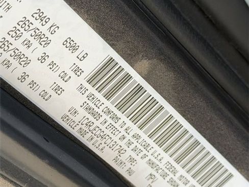 Used 2015 Jeep Grand Cherokee Overland image 10