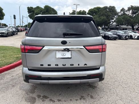 Used 2024 Toyota Sequoia Limited RWD image 4
