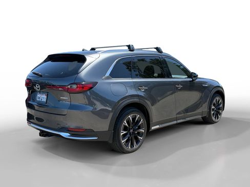 Certified 2024 MAZDA CX-90 Plug-In Hybrid w/ Premium Plus AWD/4WD image 5
