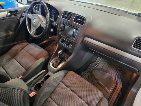 Used 2012 Volkswagen Golf TDI image 9