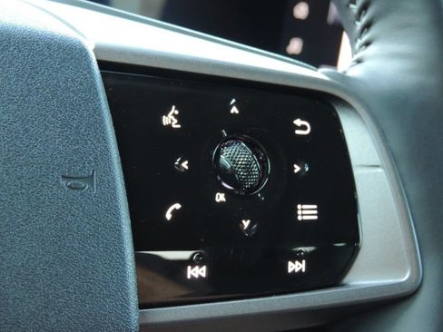 Certified 2025 Nissan Murano SV AWD/4WD image 28