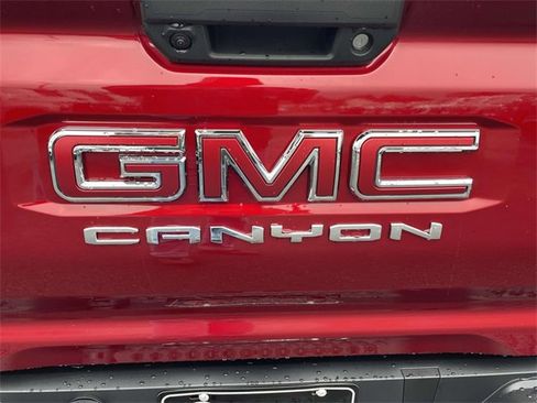 New 2026 GMC Canyon Elevation w/ Convenience Package image 7