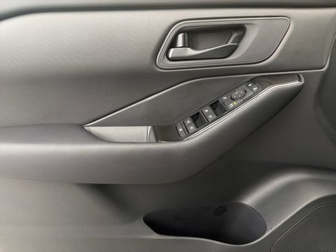 New 2026 Nissan Rogue S image 14