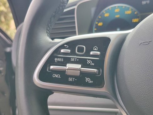 Used 2022 Mercedes-Benz GLE 350 w/ Premium Package image 22