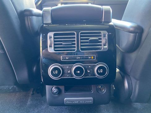 Used 2014 Land Rover Range Rover Supercharged image 17