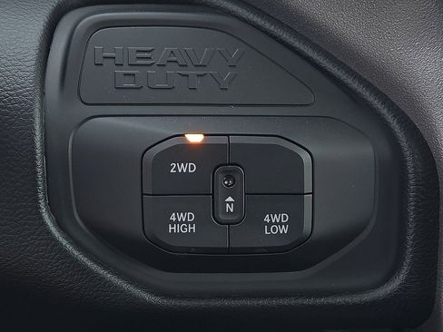 New 2026 RAM 3500 Laramie AWD/4WD image 16