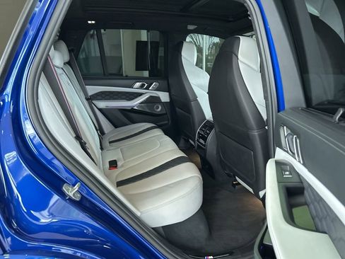 Used 2021 BMW X5 M w/ Competition Package AWD/4WD image 28