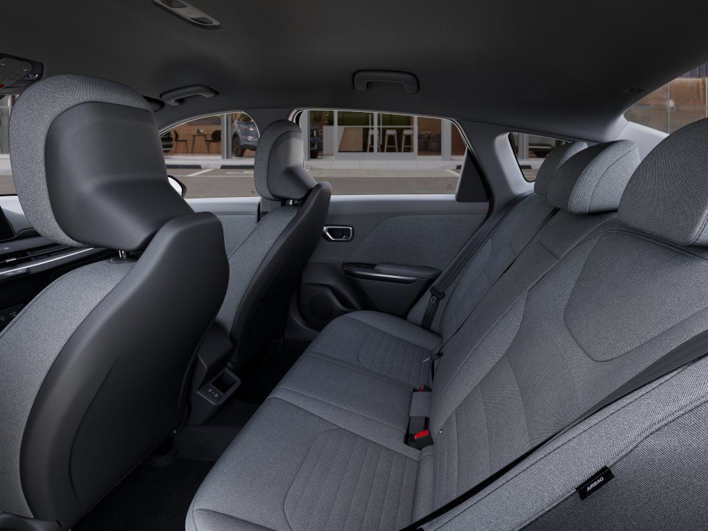 Used 2025 Kia K4 EX FWD image 18