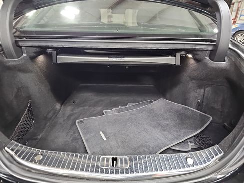 Used 2015 Mercedes-Benz S 550 Sedan image 14