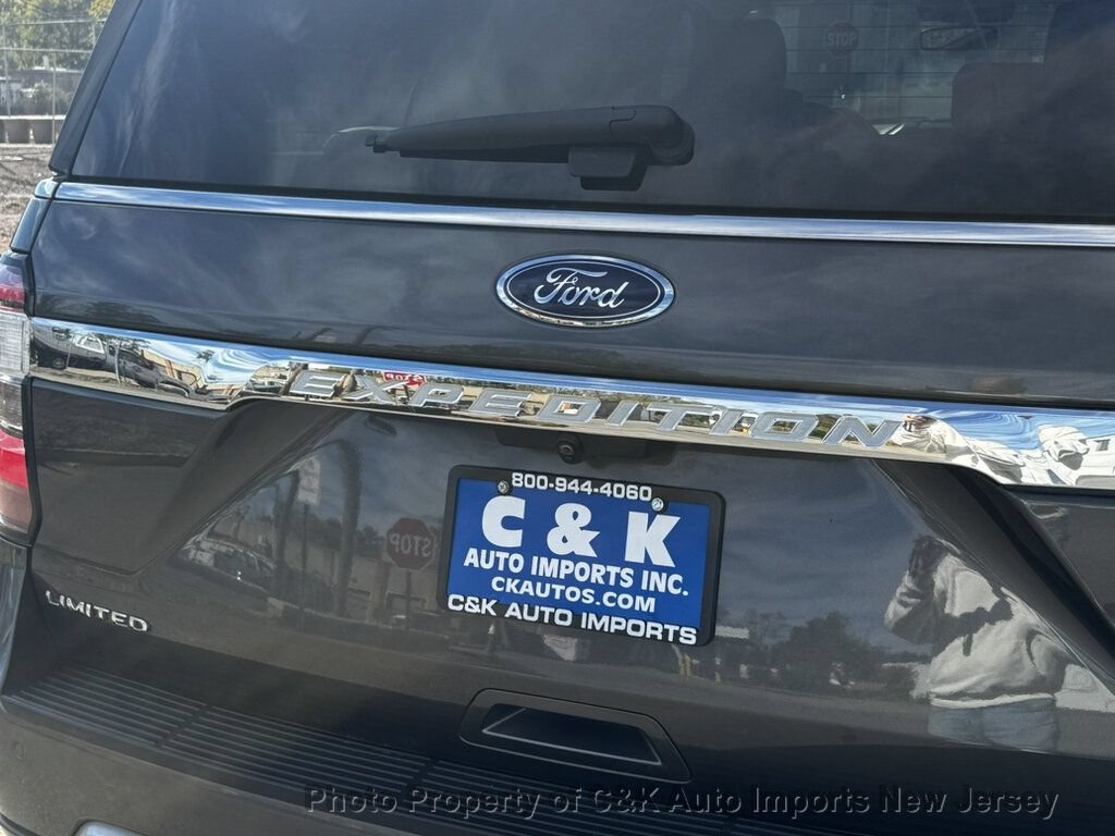 Used 2019 Ford Expedition Limited w/ Equipment Group 302A AWD/4WD image 26