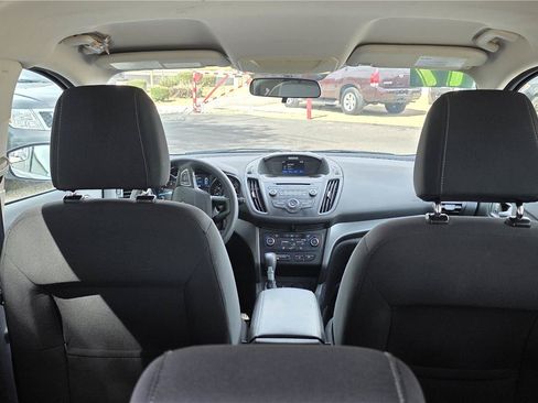 Used 2017 Ford Escape SE FWD image 11