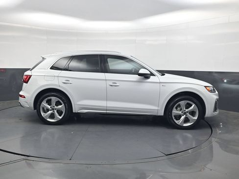 Used 2024 Audi Q5 2.0T Premium Plus AWD/4WD image 3