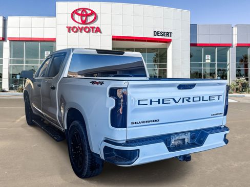 Used 2023 Chevrolet Silverado 1500 Custom w/ LPO, Dark Essentials Package AWD/4WD image 5