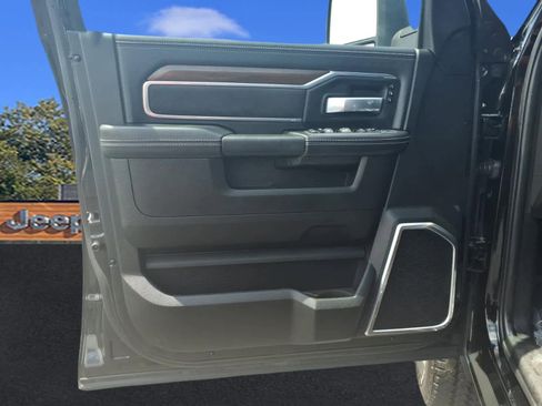 Used 2024 RAM 2500 Laramie w/ Safety Group AWD/4WD image 11