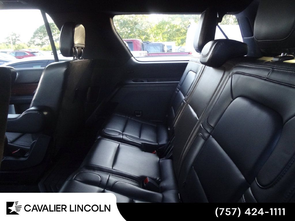 Used 2021 Lincoln Navigator L Reserve AWD/4WD image 11