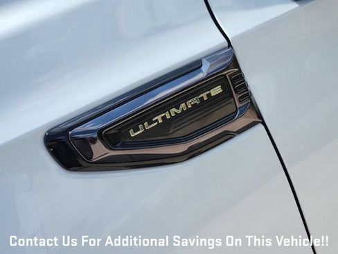 New 2026 GMC Yukon Denali Ultimate AWD/4WD image 8