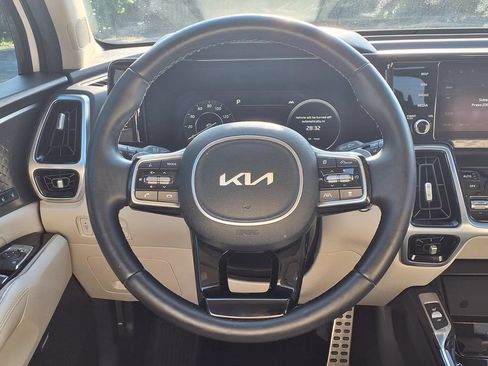 Used 2022 Kia Sorento SX FWD image 15