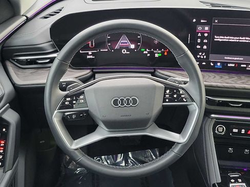 Certified 2025 Audi Q5 Premium Plus w/ Premium Plus AWD/4WD image 23