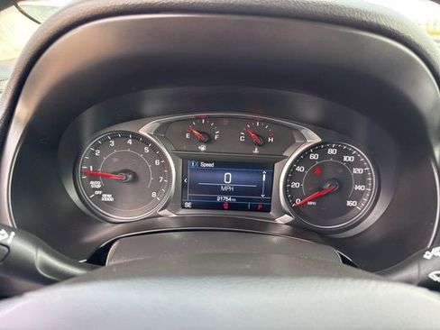 Used 2023 GMC Terrain SLE w/ Elevation Edition AWD/4WD image 13