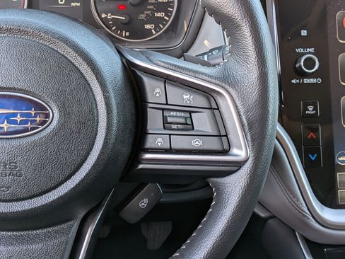 Certified 2025 Subaru Outback Limited image 16
