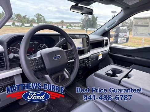 New 2026 Ford F250 XL w/ XL Chrome Package RWD image 11