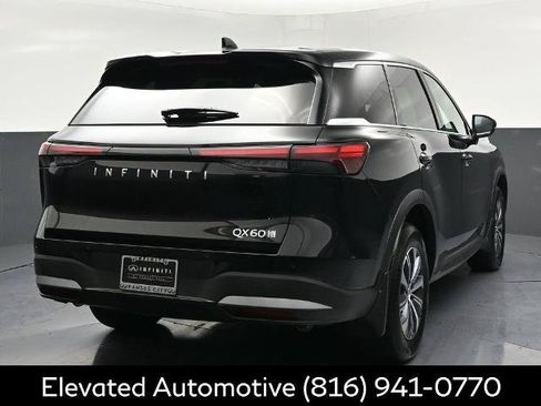 Certified 2026 INFINITI QX60 Pure w/ Cargo Package AWD/4WD image 4