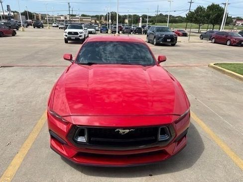 Used 2024 Ford Mustang Coupe RWD image 2