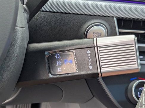 New 2024 Hyundai Sonata Limited image 29