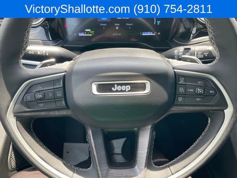 Used 2022 Jeep Grand Cherokee Limited 4xe AWD/4WD image 27