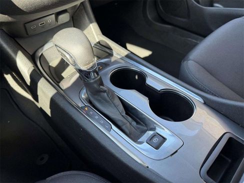 Used 2024 Chevrolet Malibu LT image 6