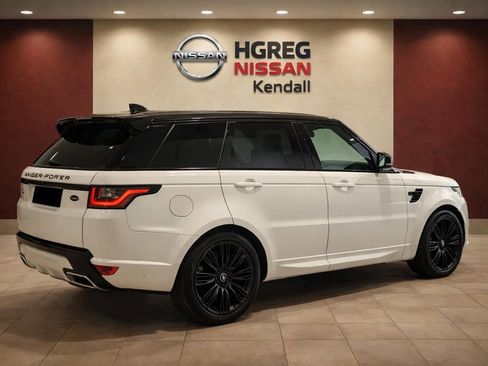 Used 2022 Land Rover Range Rover Sport HSE Dynamic AWD/4WD image 4