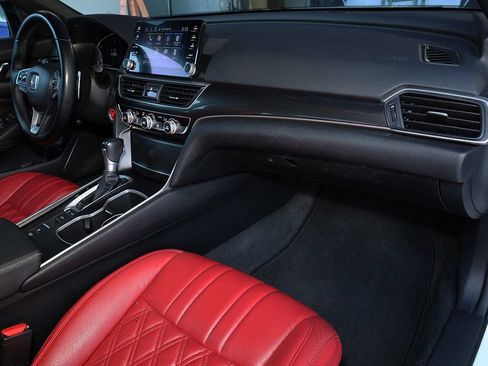 Used 2021 Honda Accord Sport image 18