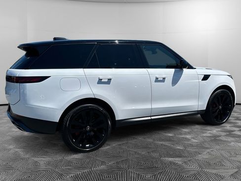 Used 2024 Land Rover Range Rover Sport SE AWD/4WD image 6