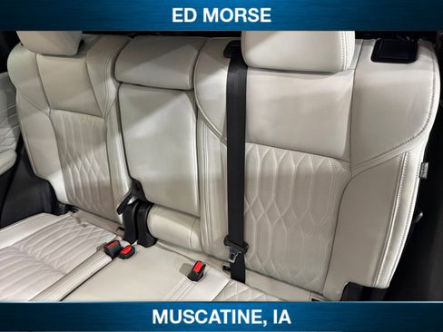 Used 2025 Mitsubishi Outlander SEL FWD image 13