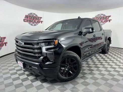 Used 2024 Chevrolet Silverado 1500 High Country w/ Midnight Edition AWD/4WD image 1
