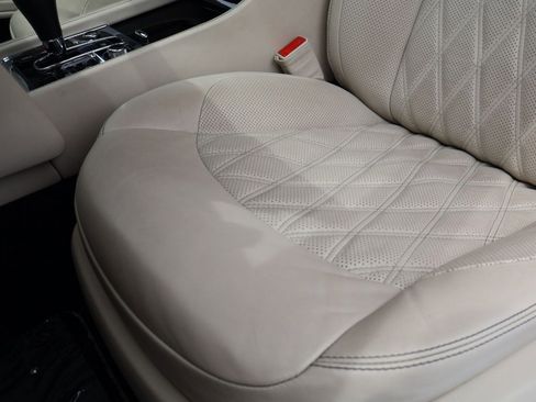 Used 2017 Bentley Mulsanne image 8