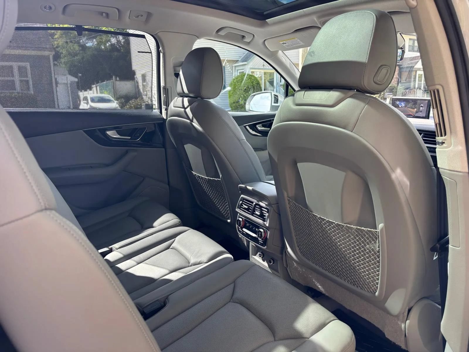 Used 2019 Audi Q7 3.0T Prestige w/ Prestige Package AWD/4WD image 28