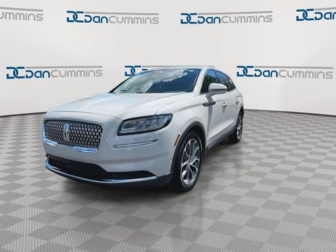 Used 2023 Lincoln Nautilus Reserve w/ Equipment Group 201A AWD/4WD image 4