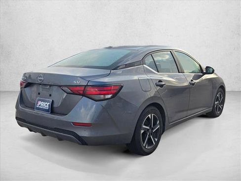 Used 2024 Nissan Sentra SV image 5