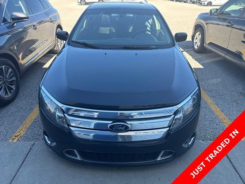 Used 2010 Ford Fusion Sport FWD image 2
